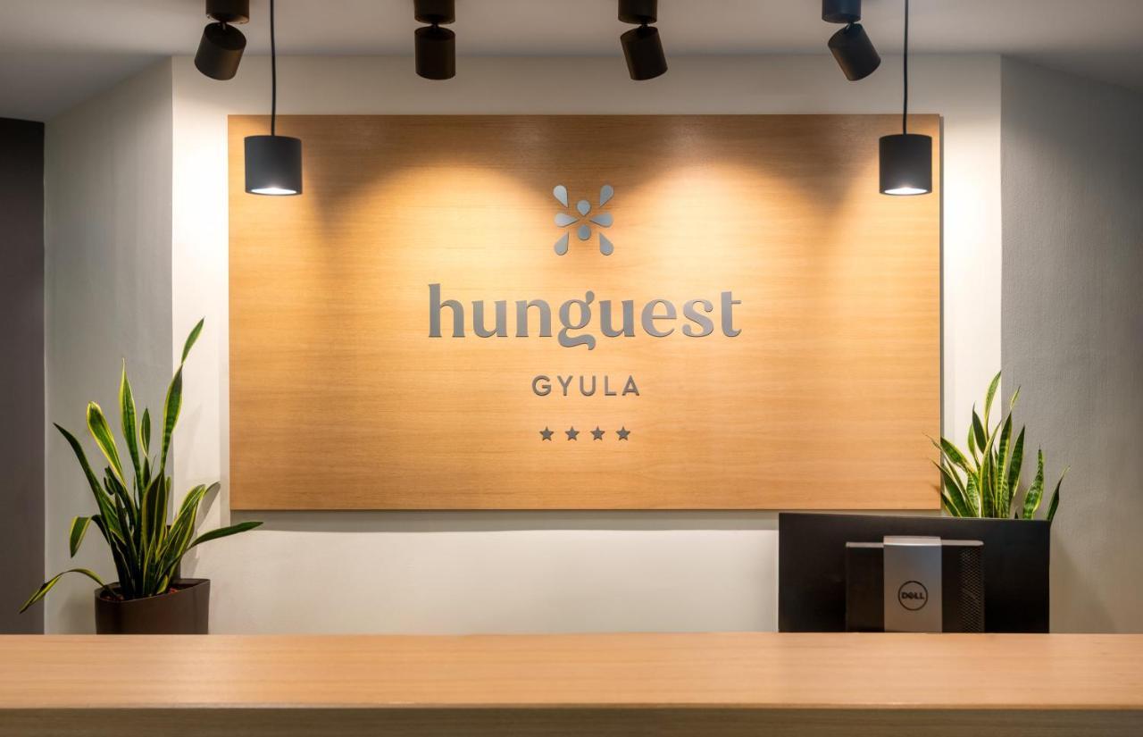 Hunguest Hotel Gyula Exteriör bild